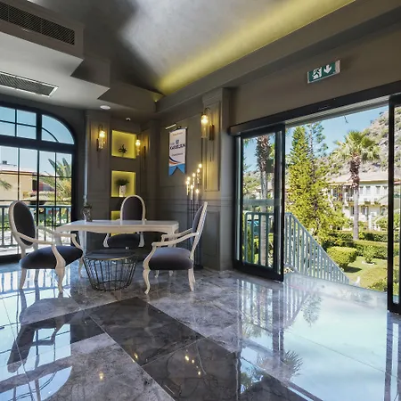 Karbel Sun Hotell
